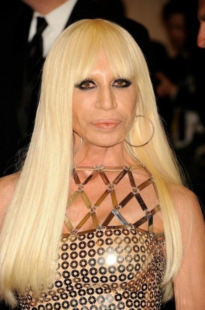 Una fiesta, tres escotes rarunos y tres vestidos : Cara Delevingne, Kim Kardashian y Miranda Kerr