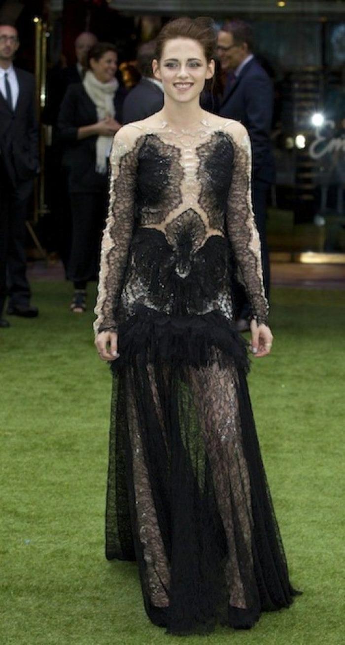 Una fiesta, tres escotes rarunos y tres vestidos : Cara Delevingne, Kim Kardashian y Miranda Kerr