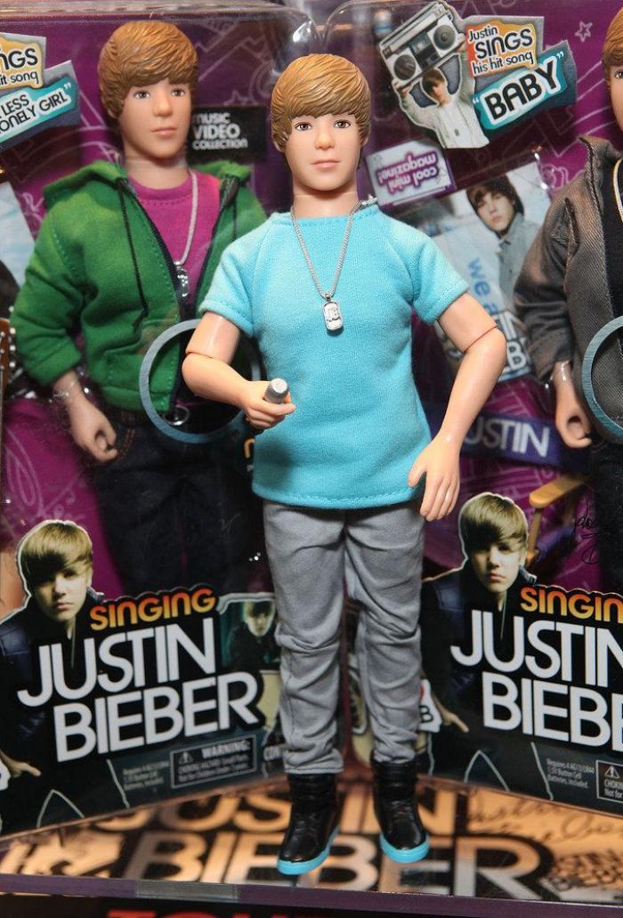 "Juguetes que nunca debieron existir", el descacharrante hilo que arrasa en Twitter