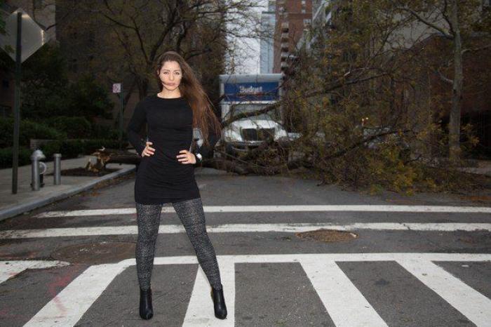 Chantal Beyer: atacada por un rinoceronte por sacar esta foto