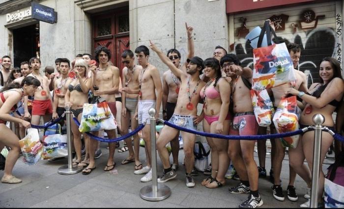 El inexplicable misterio del hueso humano encontrado en unos calcetines de Primark