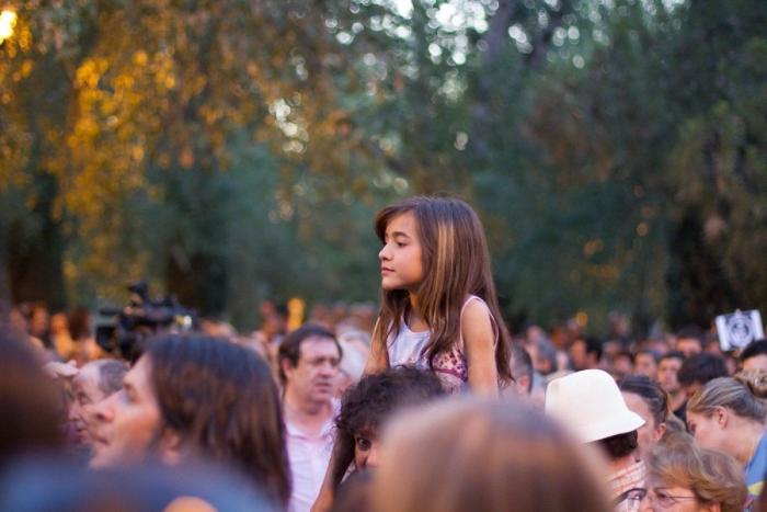 Los mineros son acogidos en Aravaca con un concierto de Aute y Víctor Manuel