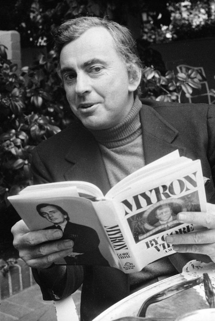 Muerte de Gore Vidal: las perlas de un escritor y guionista sin pelos en la lengua (FOTOS)