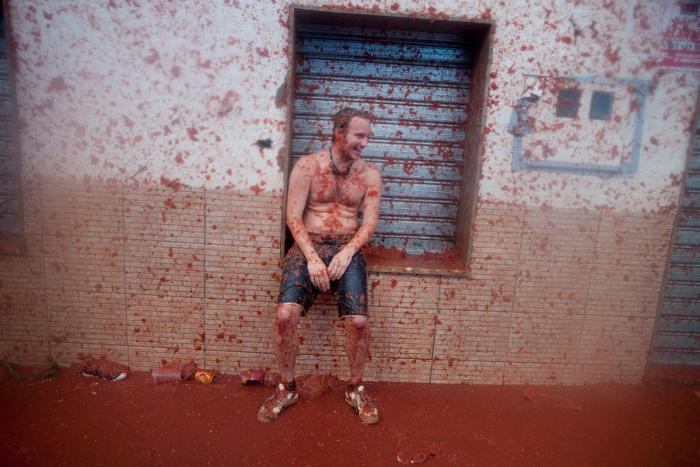 Precio Tomatina: si quieres que te lancen tomates en Buñol tendrás que pagar 10 euros (FOTOS)