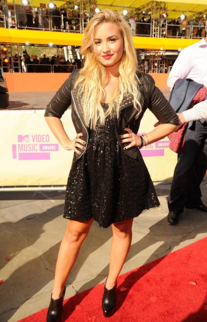 VMA 2012: Rihanna triunfa en los Video Music Awards de la MTV (FOTOS)