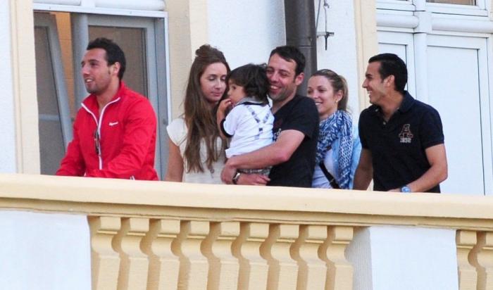 Iker y Sara en la playa y otras formas de relajarse en la Eurocopa 2012 (FOTOS)