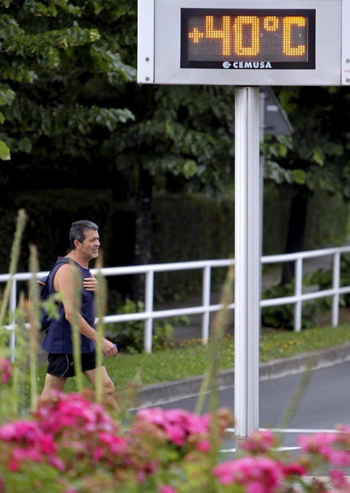 Una ola de calor y una bajada drástica de temperaturas se suceden para despedir agosto