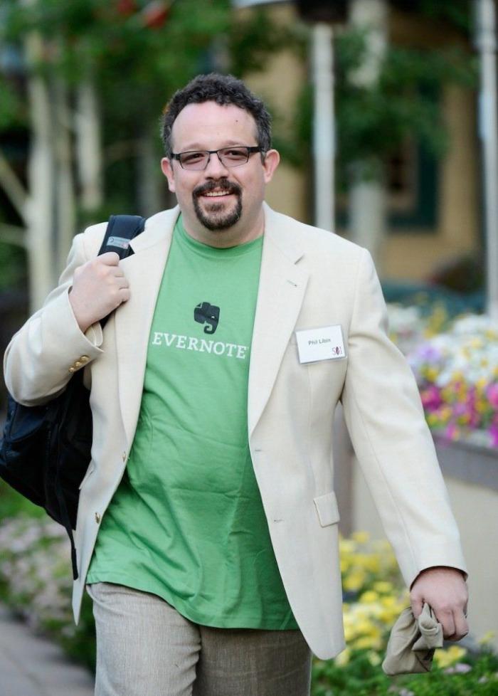 Sun Valley 2012: los millonarios de la comunicación se ponen sus mejores camisetas (FOTOS)