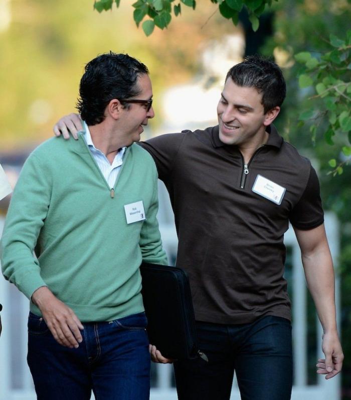 Sun Valley 2012: los millonarios de la comunicación se ponen sus mejores camisetas (FOTOS)