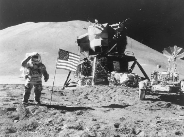 "El espacio es el próximo nicho ecológico del ser humano, creo que habrá presencia humana"