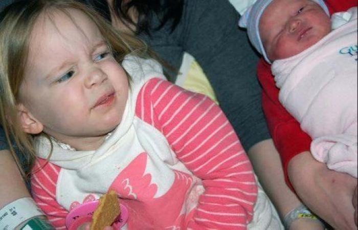 La viral emoción de un niño al saber que va a tener un hermanito