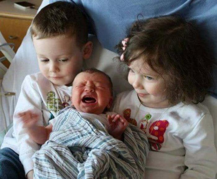 La viral emoción de un niño al saber que va a tener un hermanito