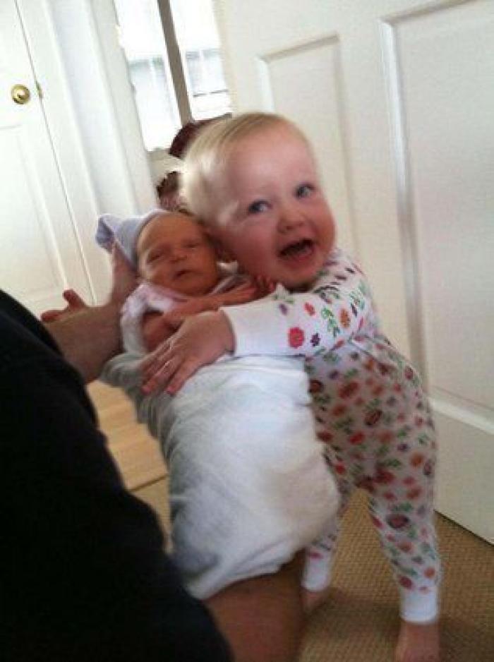 La viral emoción de un niño al saber que va a tener un hermanito