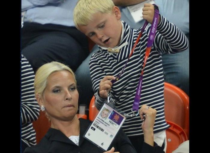 La Reina Sofía y los príncipes Felipe y Letizia en Londres 2012: sin acreditación como Altezas Reales (FOTOS)