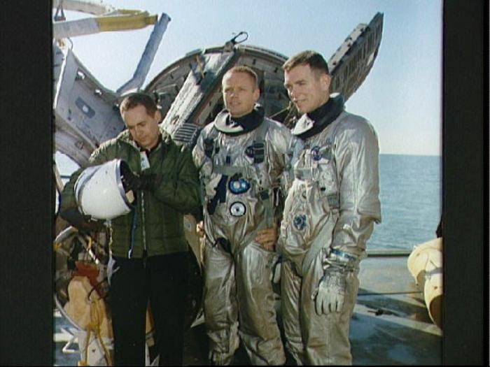 Muerte de Neil Armstrong: ¿Lance Armstrong? ¿Neil Young? ¿Quién se murió? (FOTOS, TUITS)