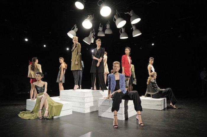 La ropa de Katie Holmes: diseñadora de estreno en la Semana de la Moda de Nueva York (FOTOS)