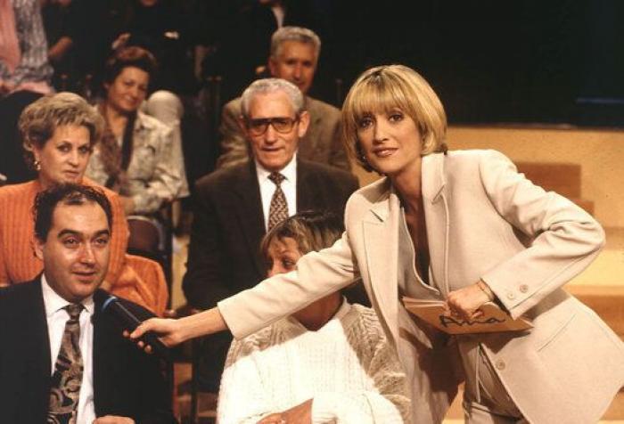 David Cantero sorprende a Isabel Jiménez con lo que hizo al final del informativo de Telecinco