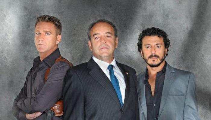 David Cantero sorprende a Isabel Jiménez con lo que hizo al final del informativo de Telecinco