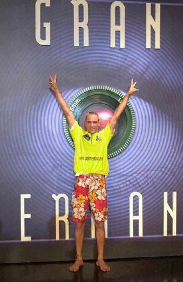 David Cantero sorprende a Isabel Jiménez con lo que hizo al final del informativo de Telecinco