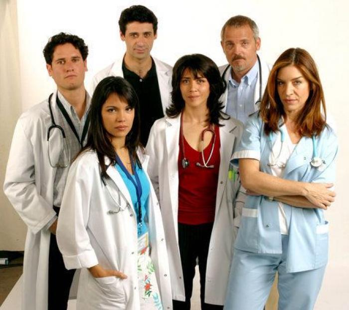 David Cantero sorprende a Isabel Jiménez con lo que hizo al final del informativo de Telecinco