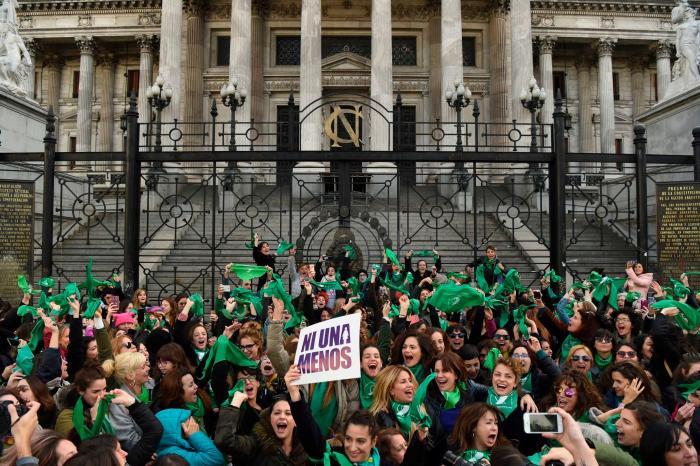 Qué países avanzan y cuáles retroceden en el derecho al aborto
