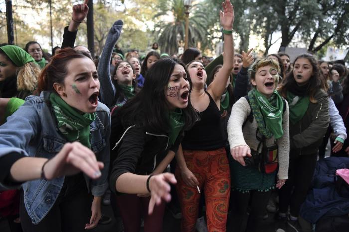 Qué países avanzan y cuáles retroceden en el derecho al aborto