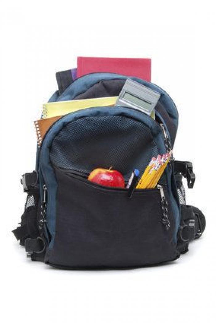 Qué le pasa a una botella de agua después de reutilizarla durante una semana