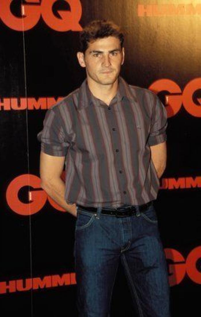 Bob Pop firma la reacción más difundida (y demoledora) sobre los tuits de Casillas y Puyol