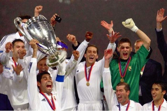 Bob Pop firma la reacción más difundida (y demoledora) sobre los tuits de Casillas y Puyol