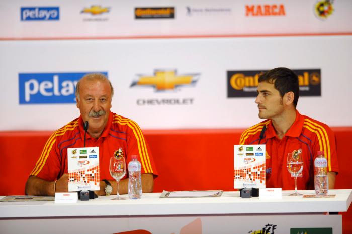 Bob Pop firma la reacción más difundida (y demoledora) sobre los tuits de Casillas y Puyol