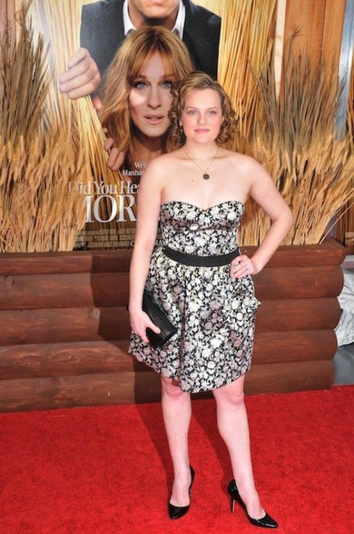 Elisabeth Moss rubia: 'Peggy' de 'Mad Men' se marca un Miley Cyrus (FOTOS)