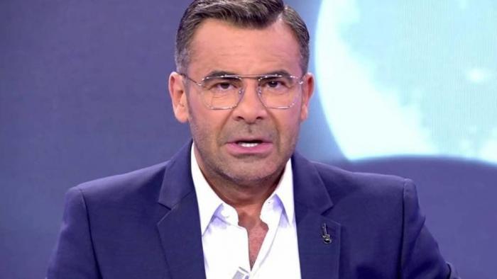 Insultan gravemente a un colaborador de 'Sálvame' en pleno directo: "Hijo de puta..."