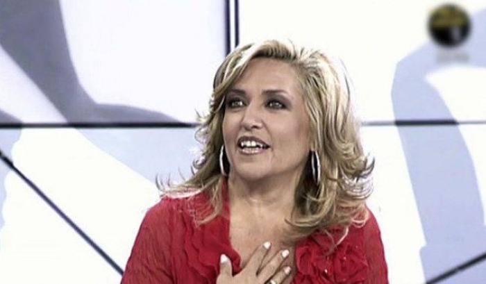 Insultan gravemente a un colaborador de 'Sálvame' en pleno directo: "Hijo de puta..."