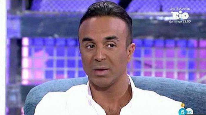 Insultan gravemente a un colaborador de 'Sálvame' en pleno directo: "Hijo de puta..."
