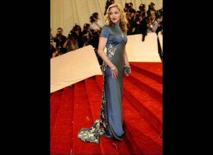 Loles León recuerda en 'Ven a cenar conmigo' el día que 'amenazó' a Madonna