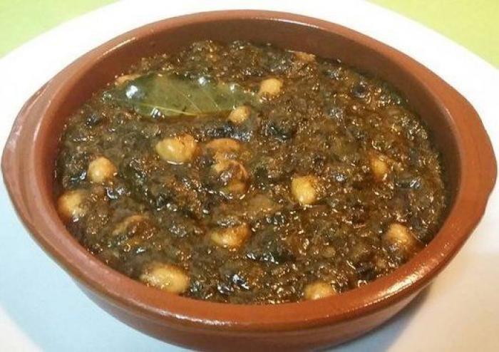 El "atentado culinario" del Parlamento Europeo contra la paella