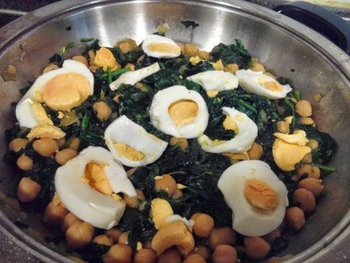 El "atentado culinario" del Parlamento Europeo contra la paella