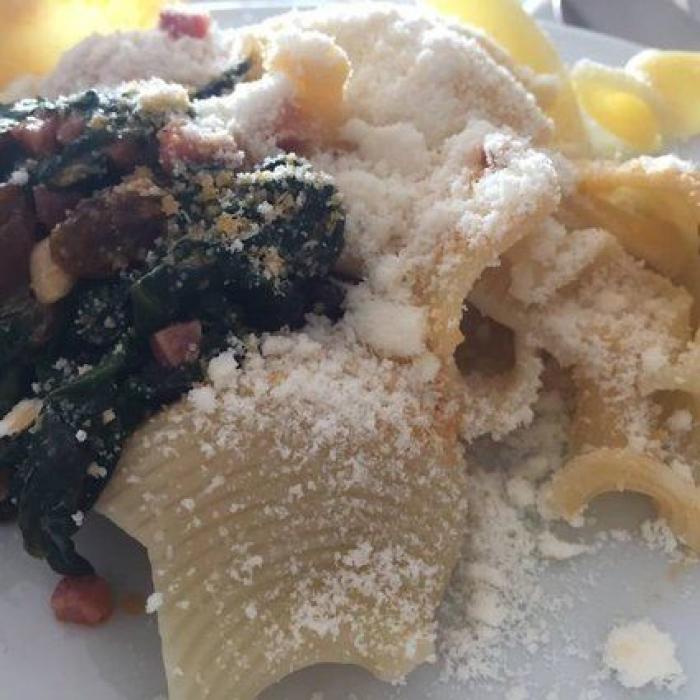 El "atentado culinario" del Parlamento Europeo contra la paella