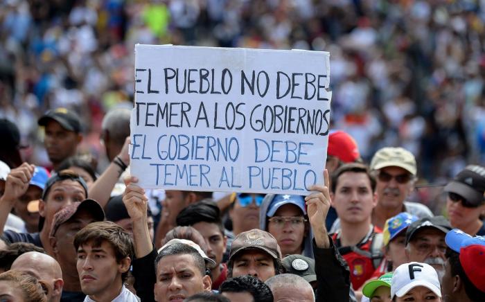 Juan Guaidó: "Ni nos vamos a rendir ni nos vamos a entregar ni nos vamos a resignar"