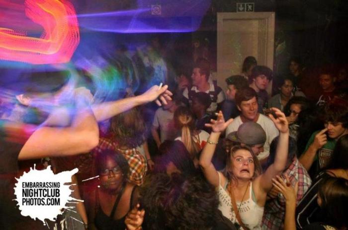 Embarrassing Nightclub Photos: las peores fotos de anoche (FOTOS)