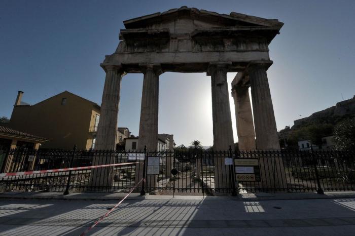 Huelga general en Grecia: Un muerto en las manifestaciones que colapsan Atenas (FOTOS)