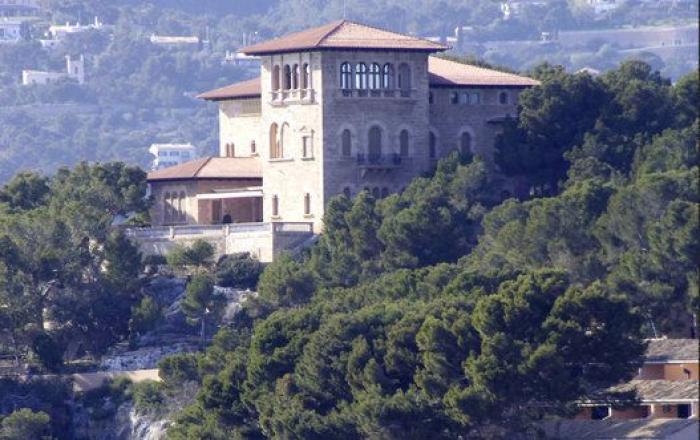 Madrid aprueba el plan que inhabilita el 95% de los pisos turísticos