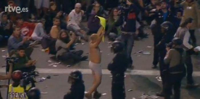 Interior no se plantea modificar el derecho de manifestación como pedía Cifuentes (FOTOS)