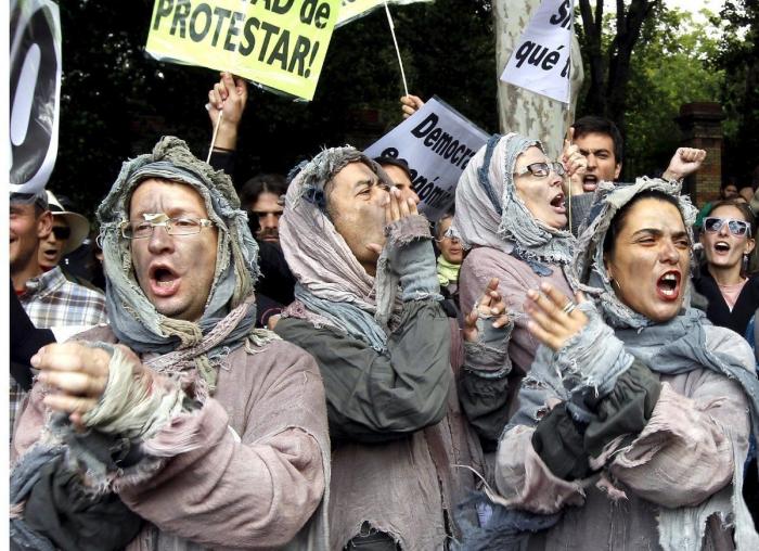 Interior no se plantea modificar el derecho de manifestación como pedía Cifuentes (FOTOS)