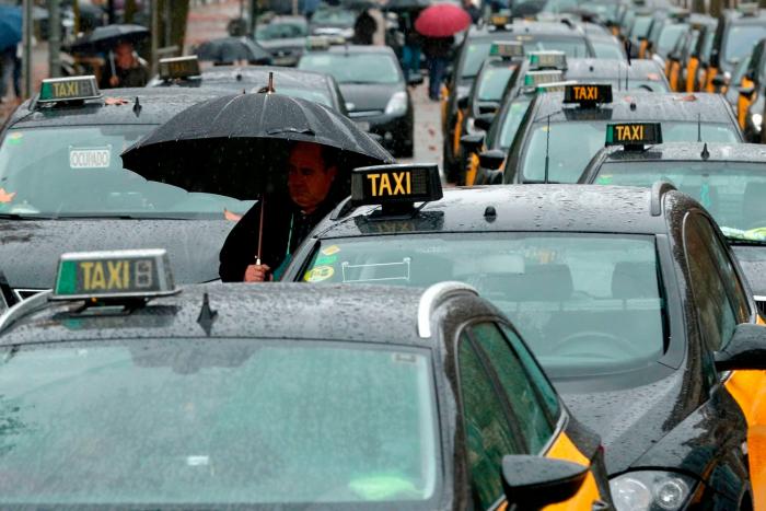 La tremenda 'pillada' de Ana Pastor en 'El Objetivo' (La Sexta) al representante de los taxistas