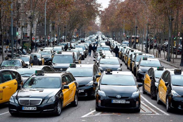 La tremenda 'pillada' de Ana Pastor en 'El Objetivo' (La Sexta) al representante de los taxistas
