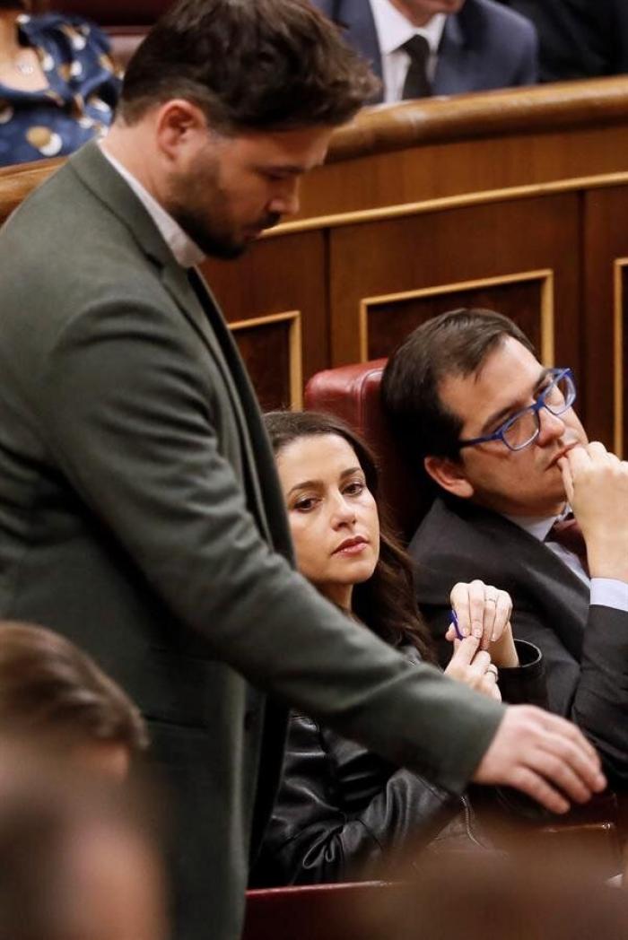 Tensión en el PSOE: Page y Lambán, contra el acuerdo con ERC y rifirrafe con Iceta