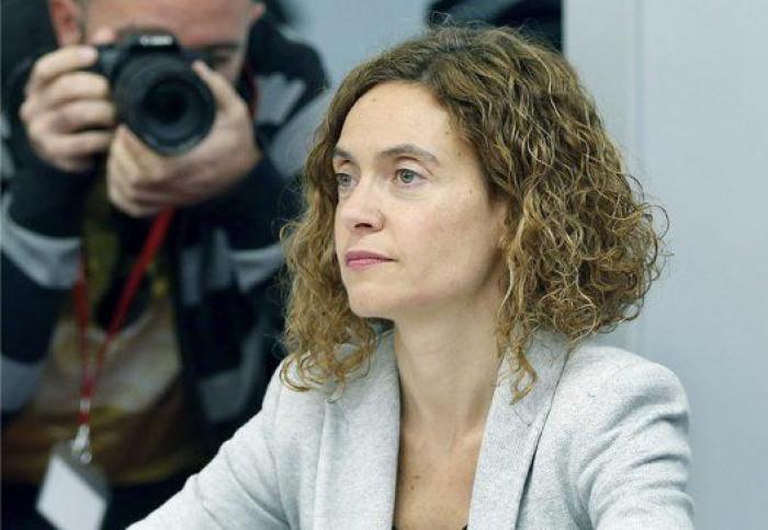 Batet tiene que pedir a una diputada de la CUP que borre lo que había fotografiado el Congreso