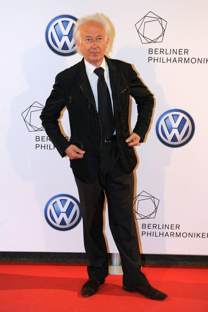 Jan: "Superlópez les diría a Rajoy y a Wert que se fueran al planeta Koskatilla"