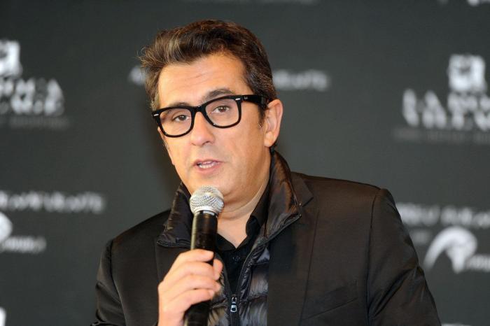 Jan: "Superlópez les diría a Rajoy y a Wert que se fueran al planeta Koskatilla"